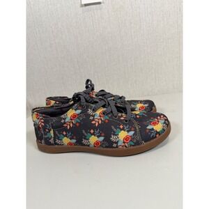 Women's Chaco Blue Ionia Floral Canvas Lace up Shoes size 7.5